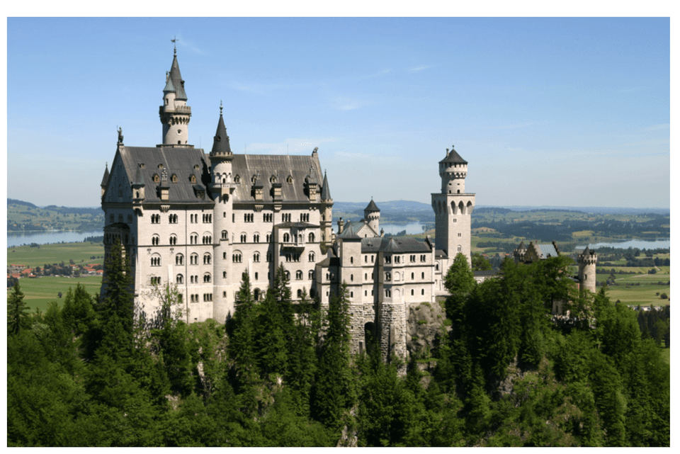 Neuschwanstein Castle for Minecraft code